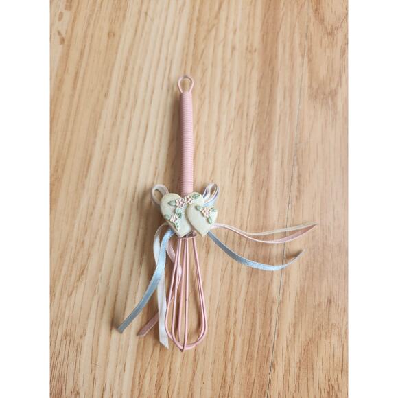 WELCOME Resin Letter Magnet Lot Floral Cottagecore Missing C & E + Whisk Magnet - Picture 3 of 14